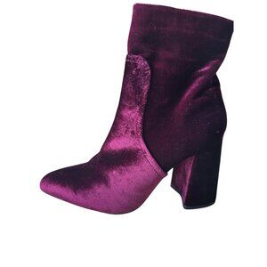 Steve Madden Burgundy Velvet Ankle Boots Womens Size 7M Toe Block Heel Chic